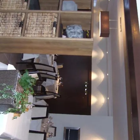 Logis - & Restaurant Les Trois Fontaines Hotel