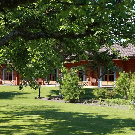 Logis - & Restaurant Les Trois Fontaines Марконна